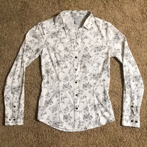 H&M Black & White Floral Pattern Button Down